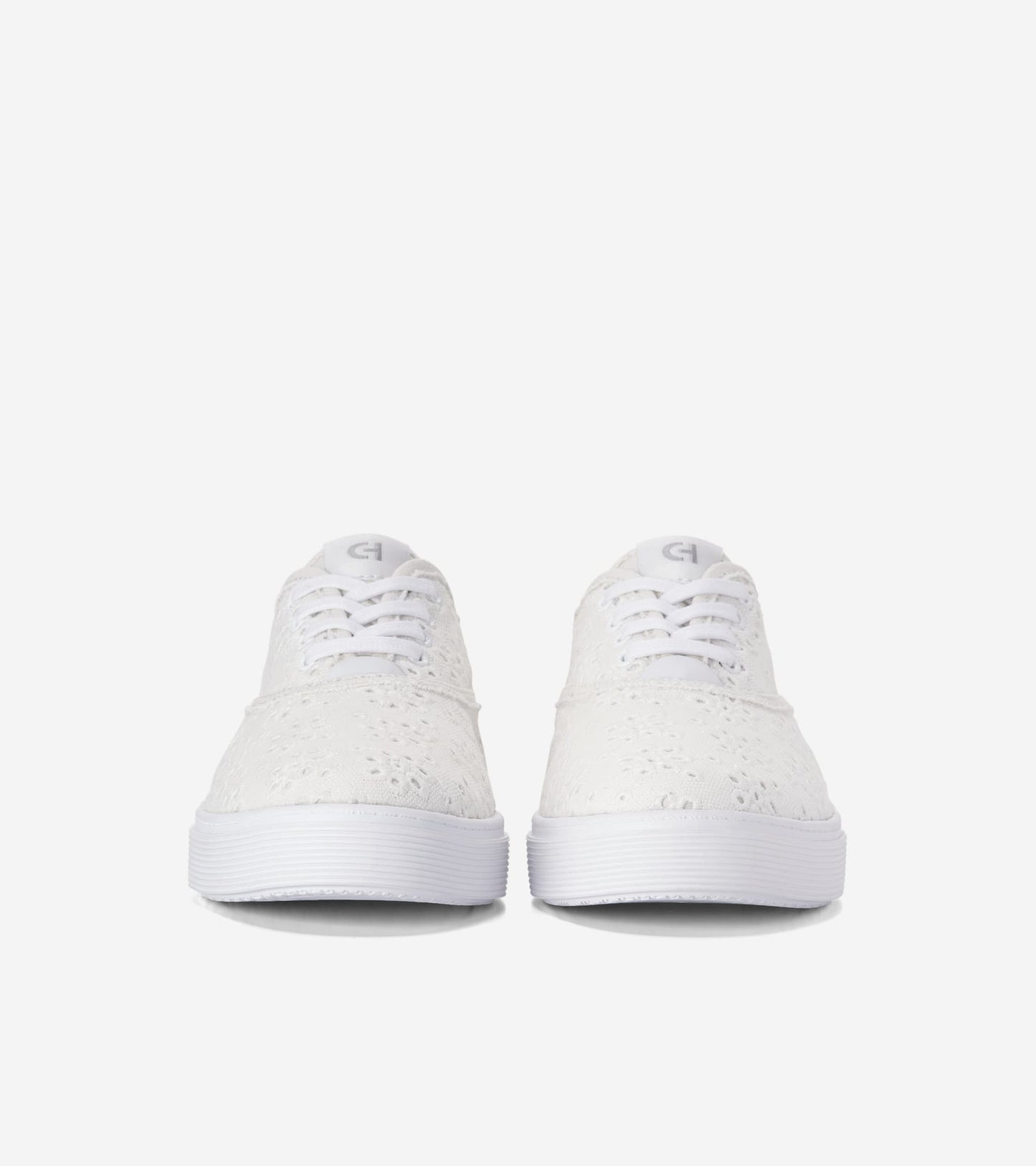 W33621:WHITE CANVAS FANCY FLEUR