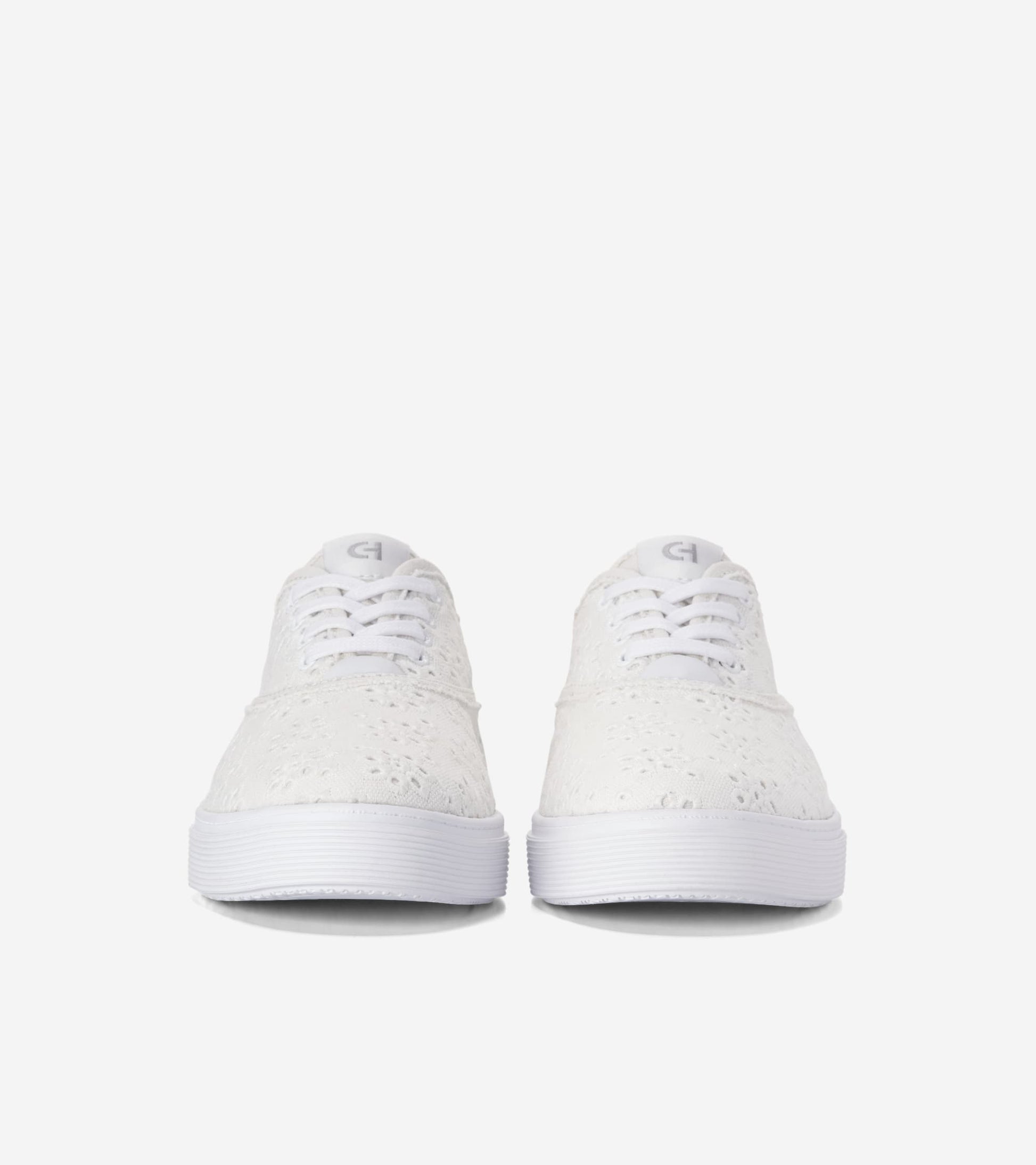 W33621:WHITE CANVAS FANCY FLEUR