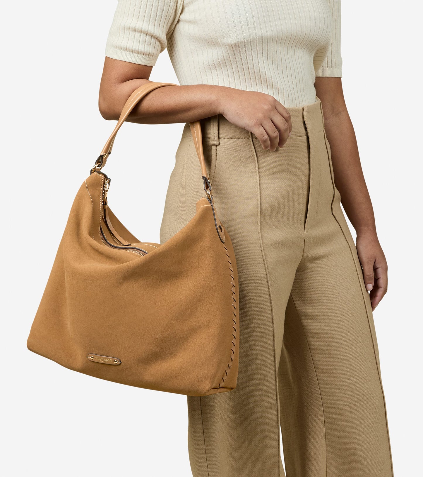 U08193:CH GOLDEN HONEY SUEDE:0000