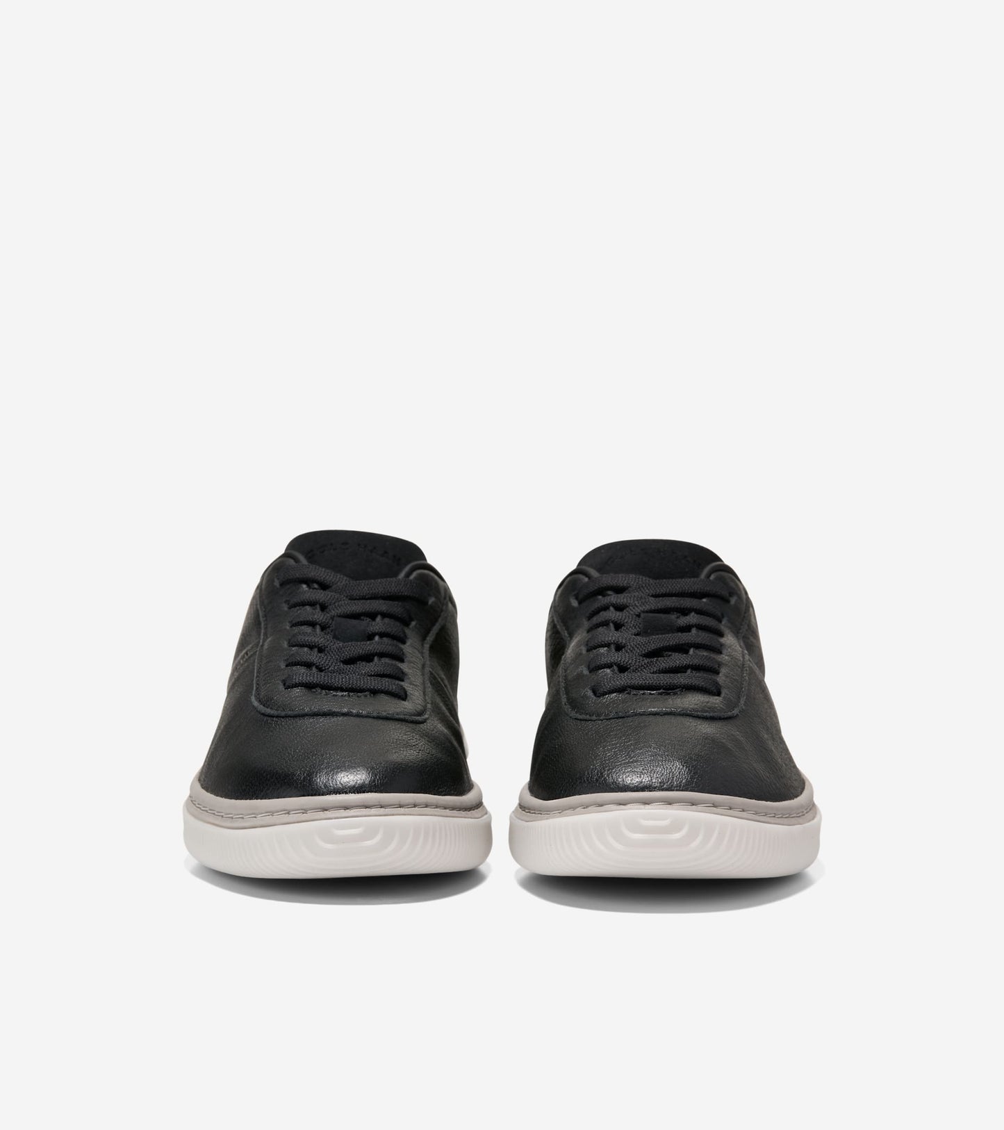 W38414:BLACK LEATHER / IVORY