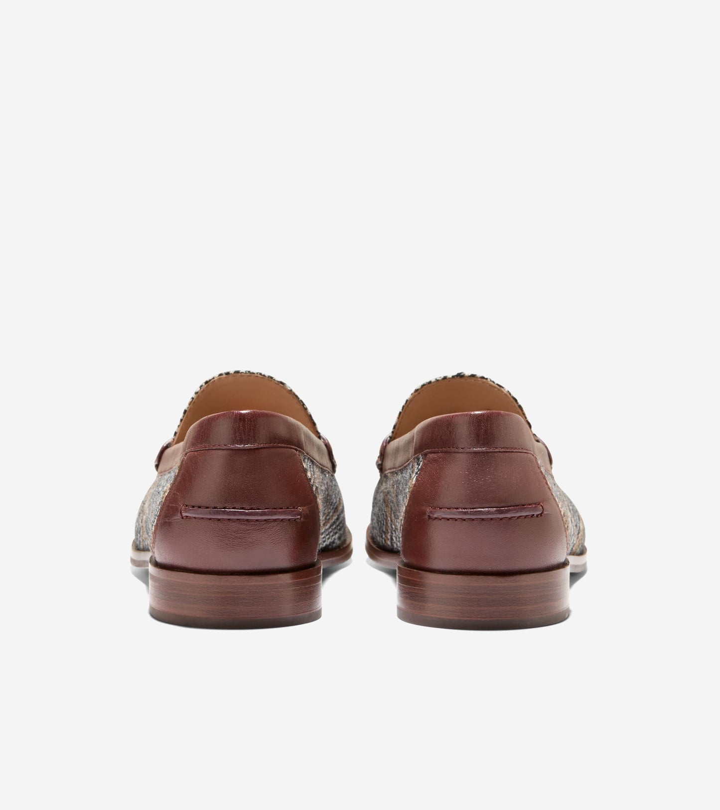 W37330:NEUTRAL PLAID TEXTILE / CH HICKORY LEATHER
