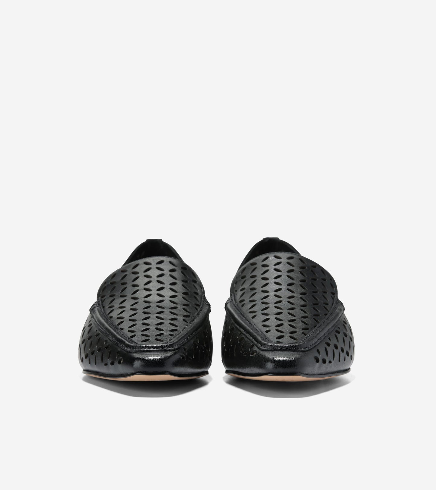 W33705:BLACK PERFORATED LTR