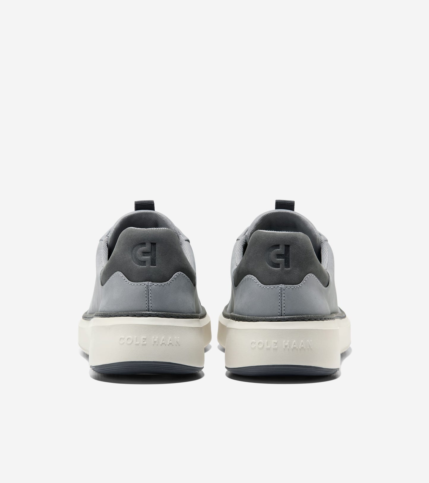 C44877:ULTIMATE GRAY NUBUCK / RAVEN / IVORY WP