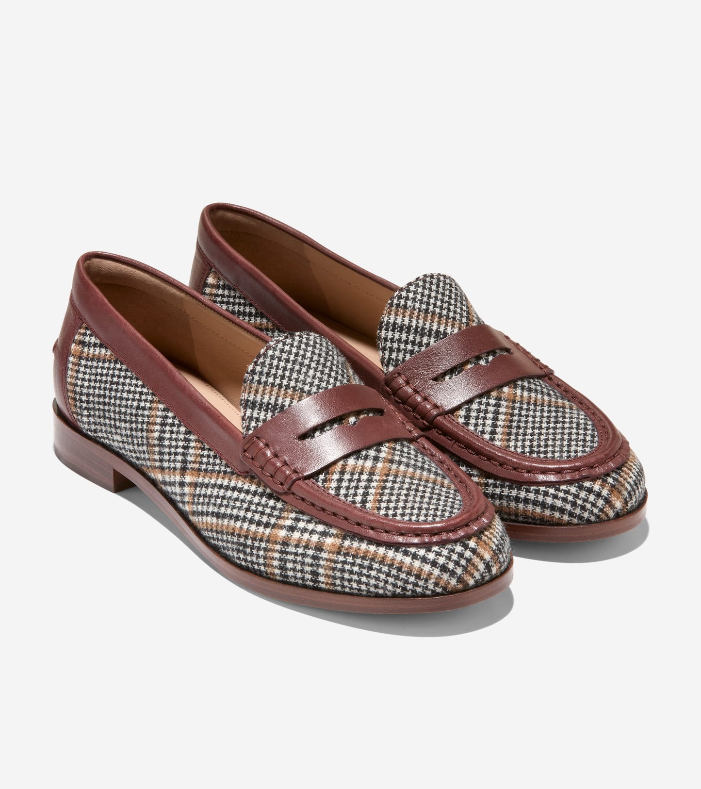 W37330:NEUTRAL PLAID TEXTILE / CH HICKORY LEATHER