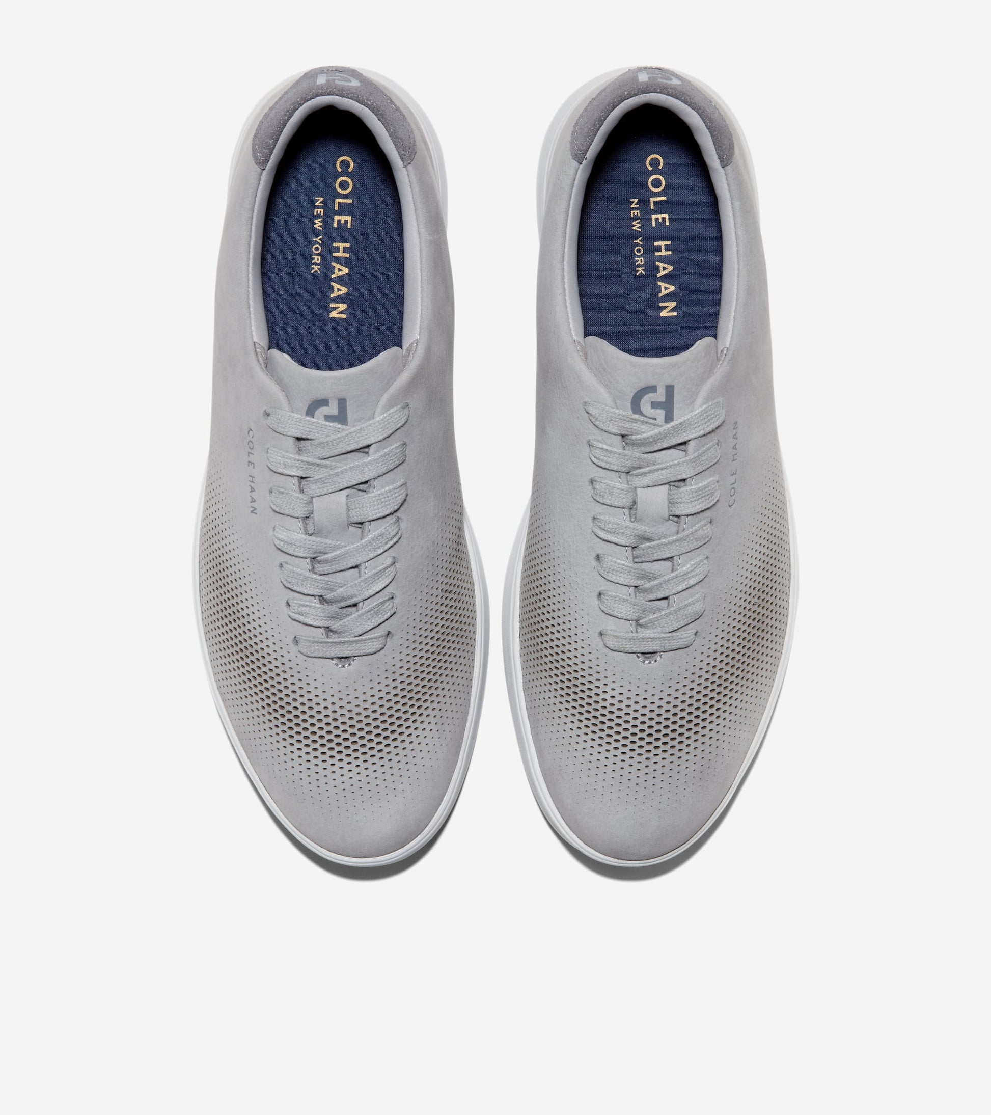 C42977:ULTIMATE GRAY NUBUCK / CASTLEROCK SUEDE / OYSTER MUSHROOM