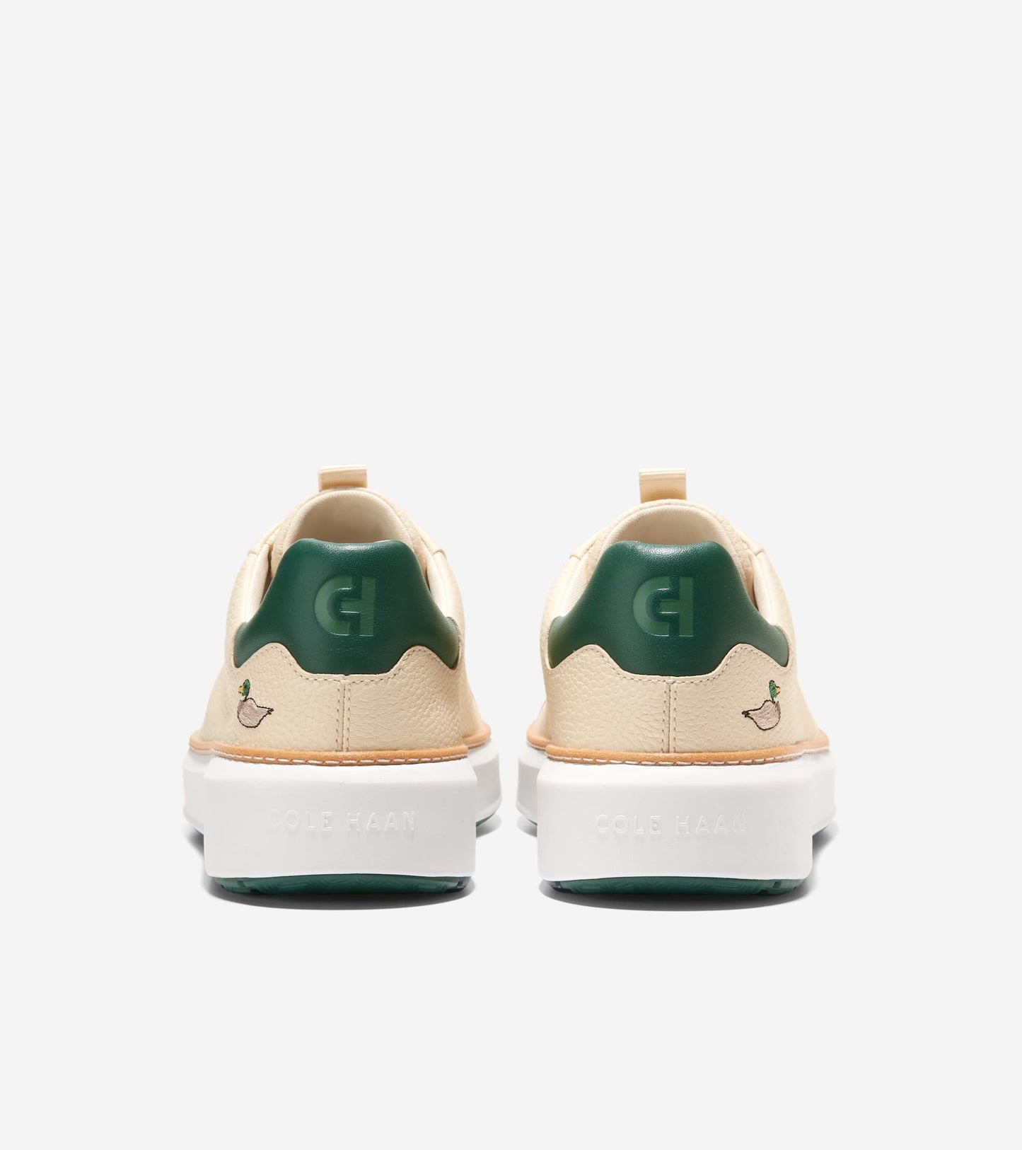 C38506:VANILLA/TREKKING GREEN/OPTIC WHITE